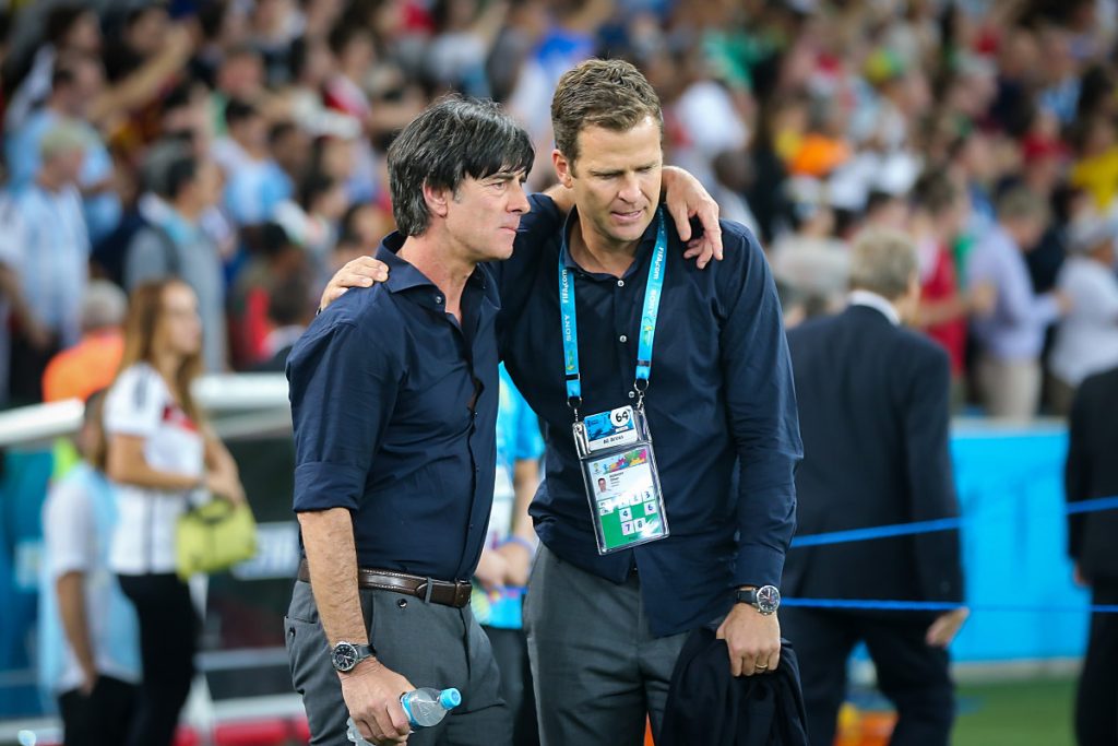 Joachim Löw und Teammanager Oliver Bierhoff bei der WM 2014. (Jefferson Bernardes / shutterstock)